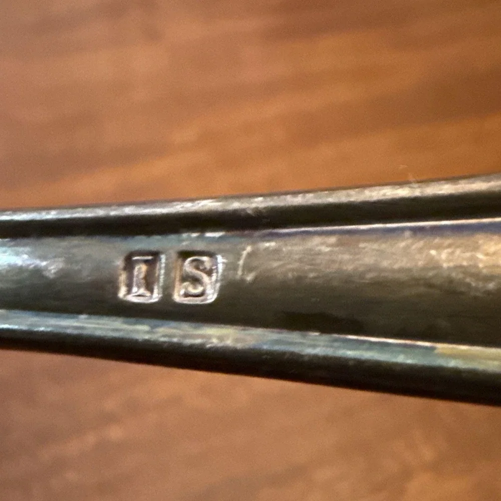 Holmes & Edwards Danish‎ Princess Cold Meat Fork Silverplate 9 in